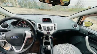 Ford fiesta - 8