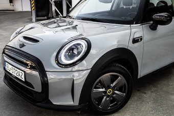 Mini Cooper S SE 135kW AT Elektro 2022 - odp. DPH - 8