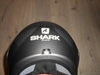 Predam krasnu novu moto prilbu znacky SHARK EVO GT ENCKE MAT - 8