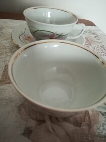 Porcelánové šálky 6+6+4+4 - 8