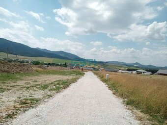 Stavebný pozemok KUNERAD, 979 m2 - 8