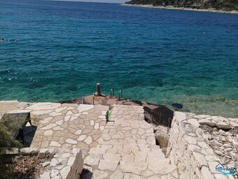 ☀ Rogoznica HR) – Rodinné sídlo priamo na pláži ☀ - 8