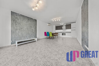 VEĽKOMETRÁŽNY, BEZBARIÉROVÝ 2-IZBOVÝ BYT V NOVOSTAVBE, CENTR - 8