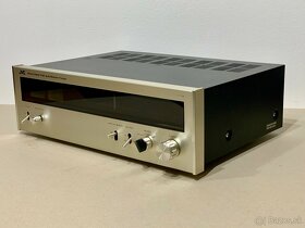 JVC VT-700 …. Solid Štáte FM/AM stereo tuner - 8