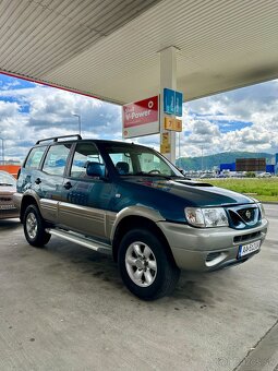 NISSAN TERRANO 2.7 TDI - 8