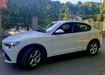 Predám ALFA ROMEO STELVIO - 8