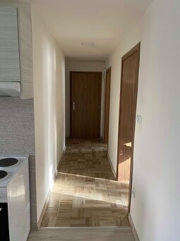 Ponúkame na prenájom 2-izbový byt - 8