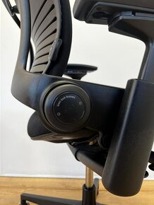 Kancelárska stolička Steelcase Leap V2 - 8