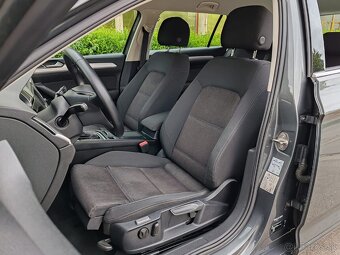 Volkswagen Passat B8 2.0 TDI Variant DSG 110kW Comfortline - 8