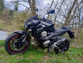 KAWASAKI Z800 ROK 2014 - 8