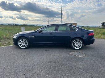 Jaguar XF 2.0 I4 250k Prestige Auto - 8