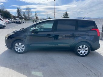 Peugeot 5008 - 8
