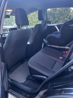 Toyota Rav4 - 8