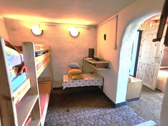 Chata s výhľadom na hrad Beckov - 8