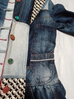 Rifľový kabát značky Desigual - 8