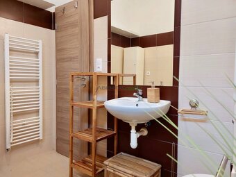 Nájom - 2izb.Račianska, 42 m2, komplet zariadený, balkón aj  - 8