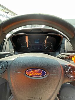 Predám 7 miestnu dodávku - 8