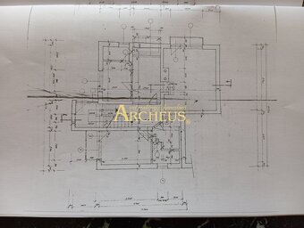 TROJGENERAČNÝ RODINNÝ DOM S BAZÉNOM ZÁHORSKÁ VES - 8