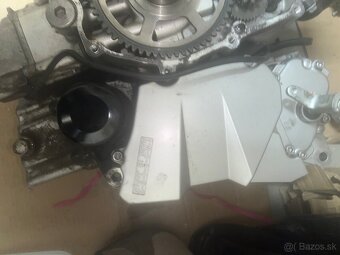 Yamaha FZS 600 Fazer Motor - 8
