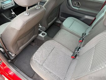 Škoda Roomster - 8