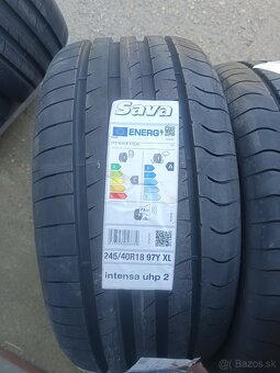 245/40/r18 - 8