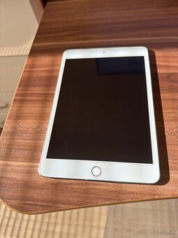 Ipad mini 4 16GB + obal - 8