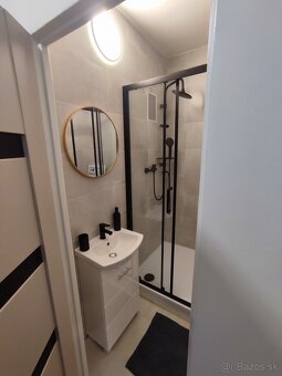 Pekná garsónka v centre mesta.Nice studio apartment in the c - 8