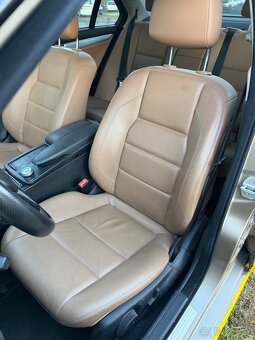 MERCEDES-BENZ C200CDI W204 3M FÓLIA MODEL 2011 - 8