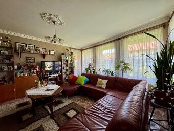 MAĎARSKO - ENCS 4 IZBOVÝ DOM S GARÁŽOU A TERASOU, PEKNÁ ZÁH - 8