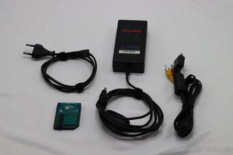 PS2 Slim SCPH-70004 silver + 2 ovládače + FMCB karta - 8
