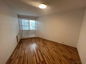 Prenájom 3 izbového bytu v novostavbe Banskej Bystrice - 8