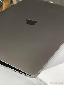 MacBook Pro 15 touchbar (2017) i7 2,9GHz, 16GBram, 512GBssd - 8