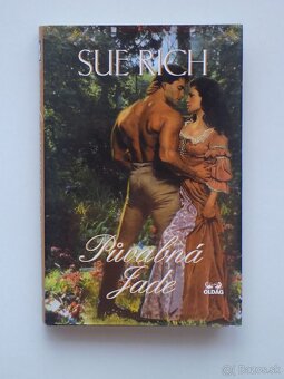 Historické romance-Sutcliffe,Smith,Rich,Deveraux a iné - 8
