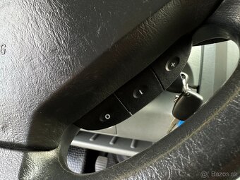 Opel Vivaro 2.0CDTI/84kW 9.Míst r.v.2010 - 8