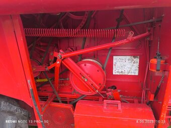 Kombajn Massey Ferguson 20 - 8