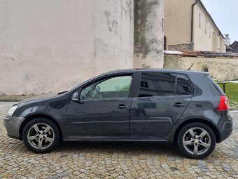 Volkswagwn Golf V 1.4i - 8