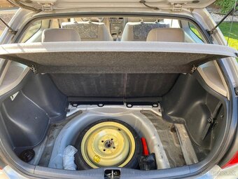 Toyota Corolla, Automat, 1.4 benzín - 8