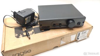 Predám slúchadlový zosilňovač REGA Ear - 8