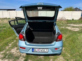 Predám Chevrolet Cruze 1,8 - 8