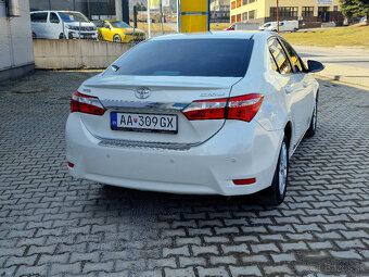 Toyota Corolla 1.6 l automat Valvematic Executive MDS - 8