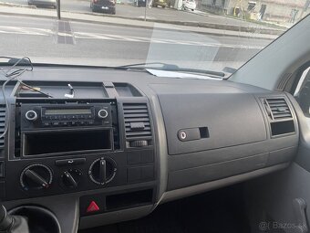 Volkswagen Transporter T5 - 8