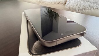 iPhone 15 Pro Natural Titanium 256GB - 8