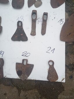 Staré Motyky na dekoráciu - 8