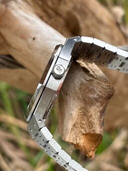 Audemars Piguet Royal Oak Silver dial - 8