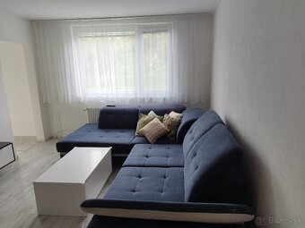 Na prenájom 2 izbový byt s balkónom - 8