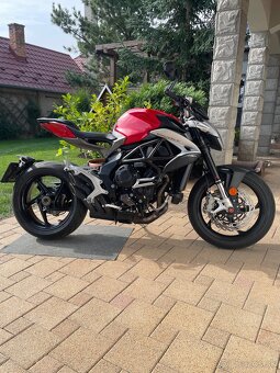 Mv Agusta Brutale 800 - 8