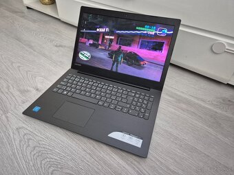 Lenovo IdeaPad 320 15,6" slim - 8