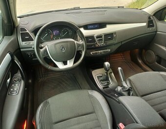 Renault Laguna III GrandTour 2.0DCi 110KW R.V.10/2009 M6 - 8