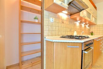 3-izbový byt s 2 balkónmi pivnicou a záhradou Nitra Chrenová - 8