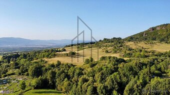 🏡 Na predaj chalupa v obci Podhradie - 8